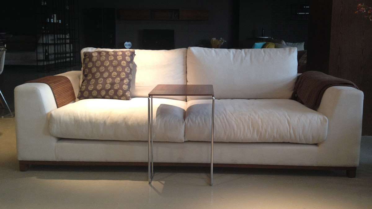 EA1090 Sofa Set