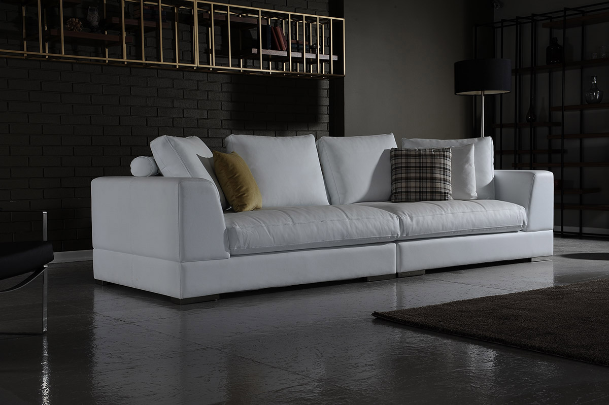 EA1370 Sofa Set