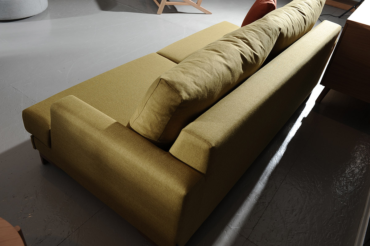 EA1550 Sofa Set