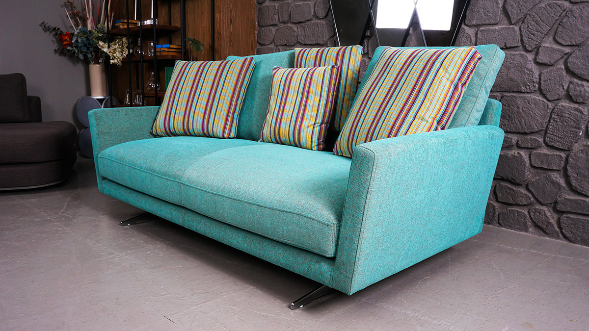 EA1570 Sofa Set