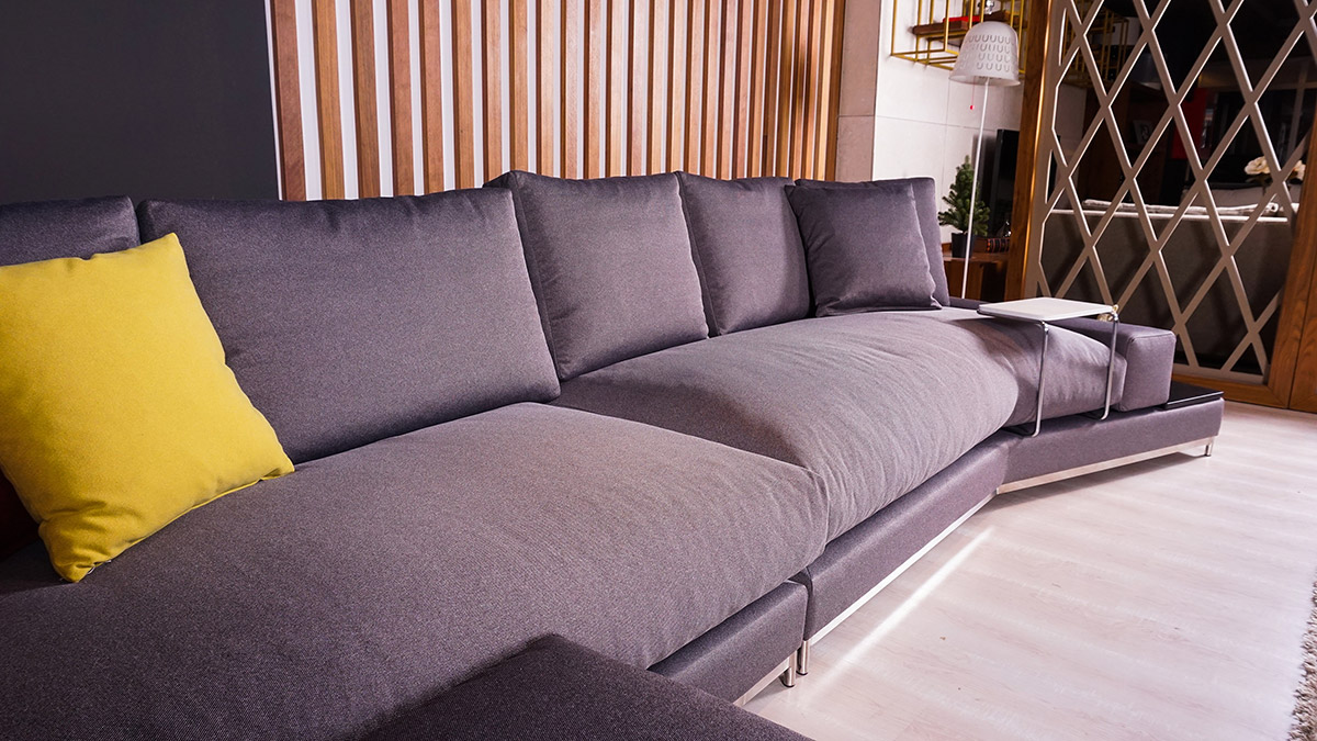 EA2070 Corner Sofa