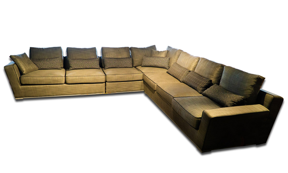 EA2760 Corner Sofa