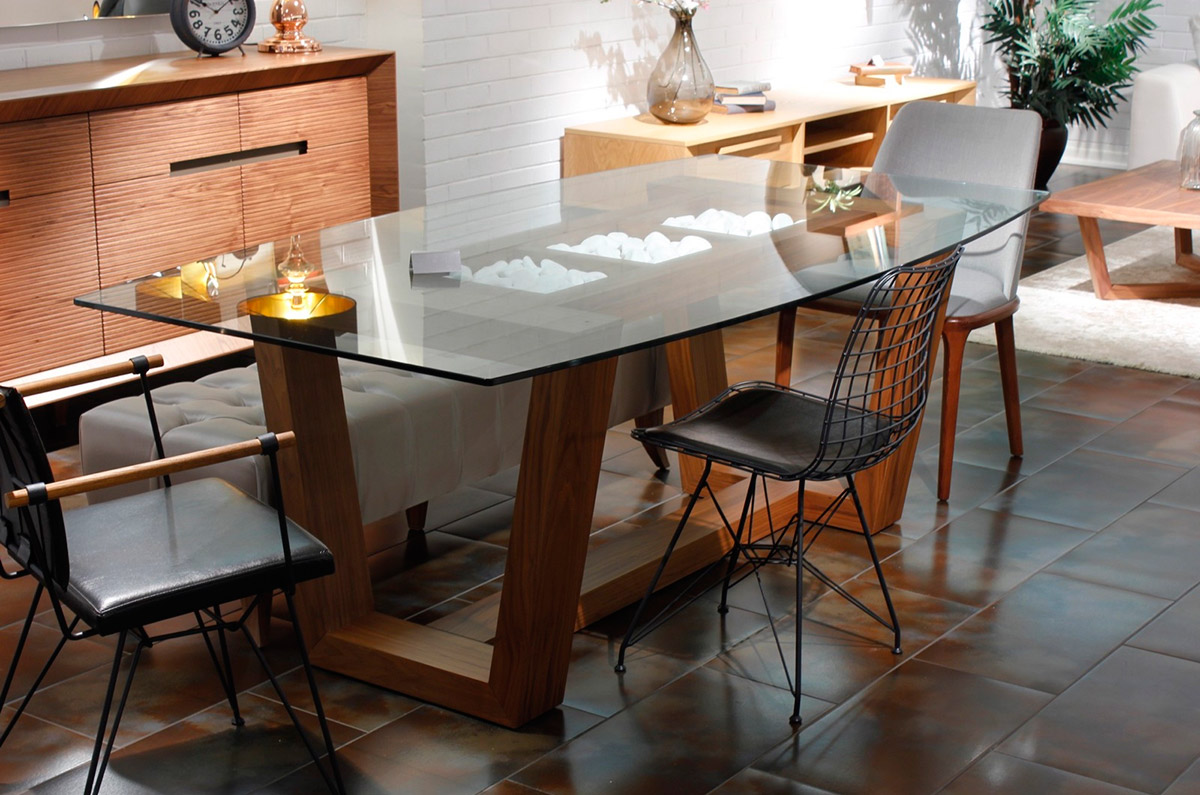 EA6101 Dining Table