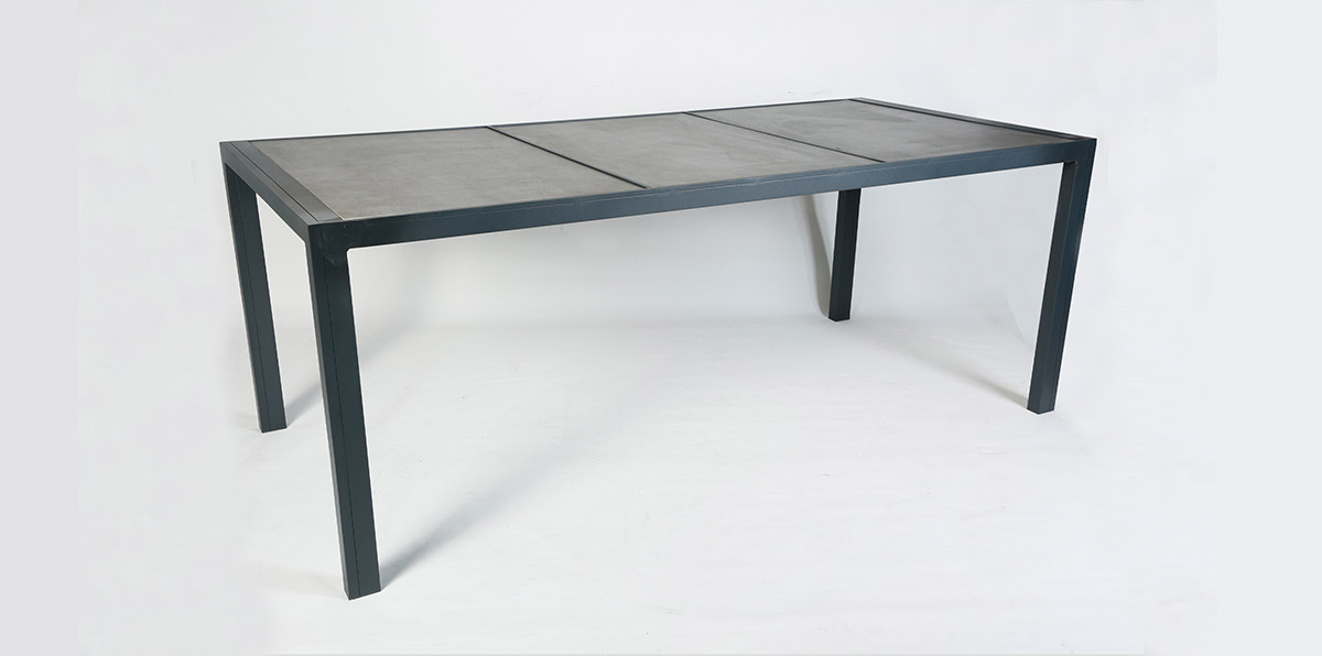 EA9411 Table