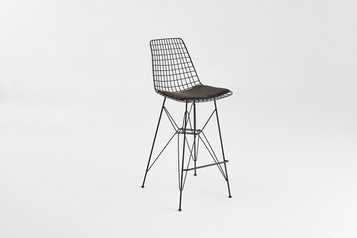 EA8105 Bar Chair