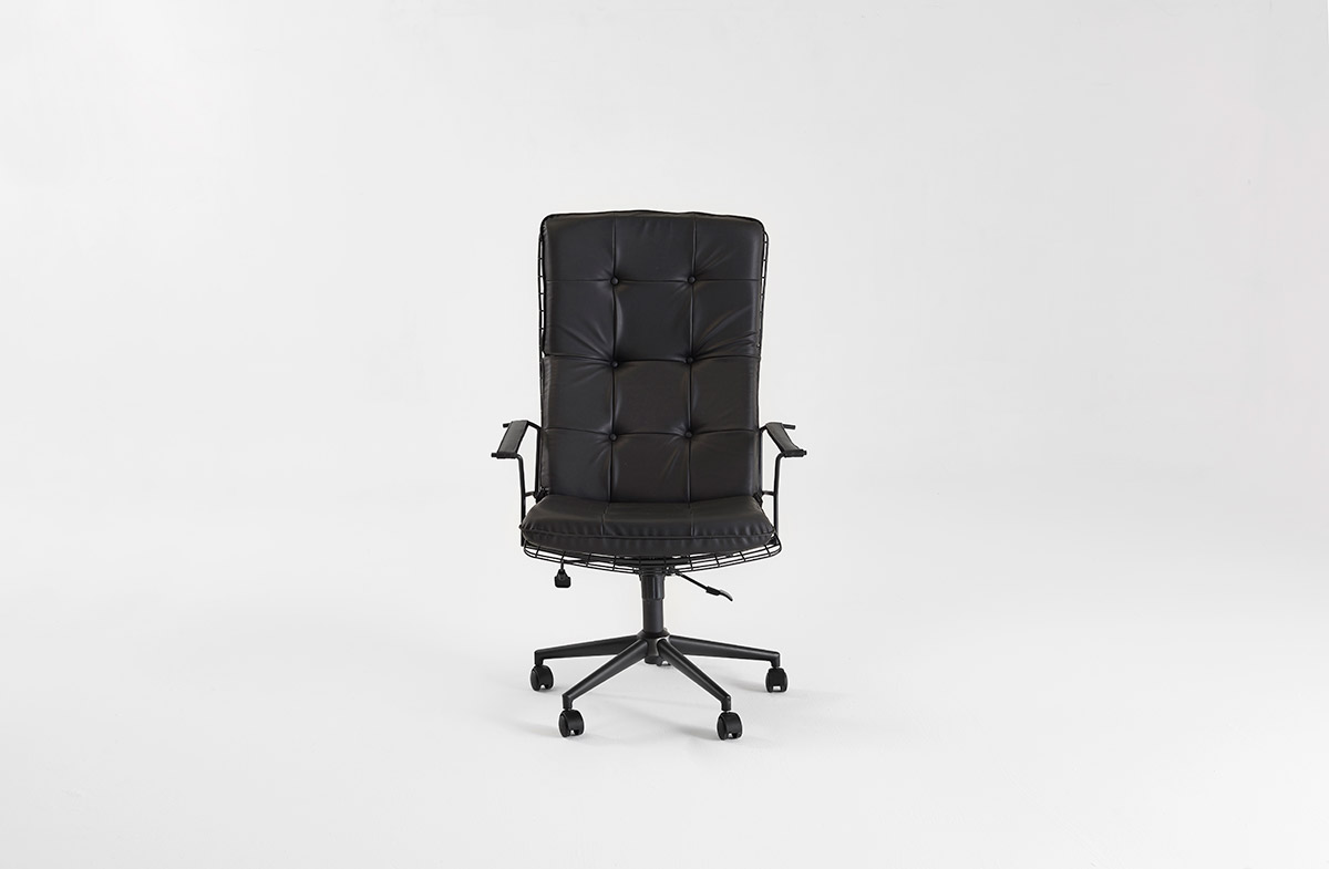EA8262 Executive Chair