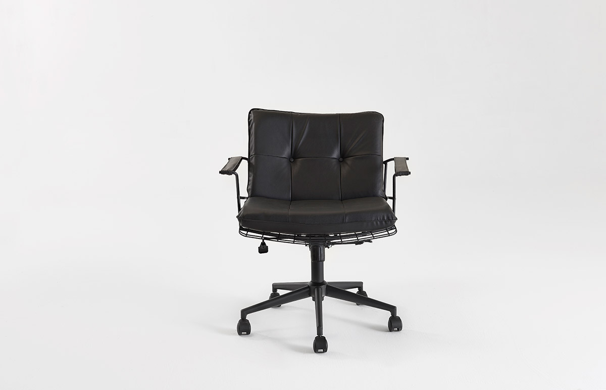 EA8264 Executive Chair